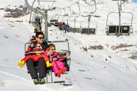Farellones Park Tour: Sneeuw & Ski avonturenTrefpunt Parque Arauco 7:45 AM