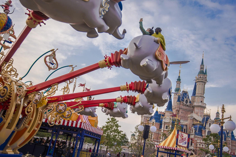 Shanghai: Disneyland Resort Entry Ticket with 8 Attractions