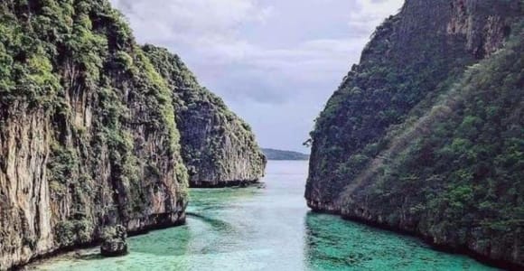 From Krabi: Beat the Crowds Phi Phi Island and Four Islands