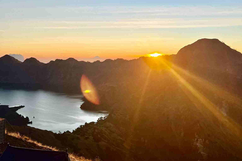 Rinjani: 2 Tage/1 Nacht Trekking zum GipfelRinjani-Berg: 2 Tage/1 Nacht Trekking zum Gipfel