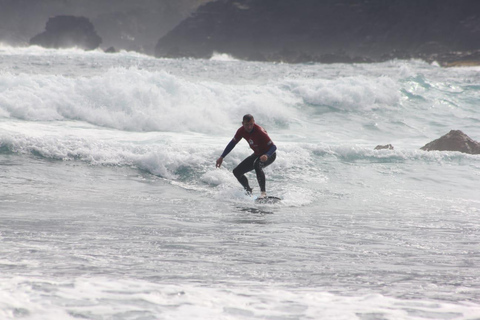 Puerto de la Cruz: Have your first surfing experience at Playa Martiánez