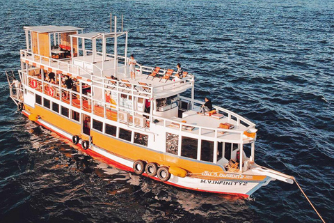 Pattaya: Premium Ferry Transfer to/from Koh Larn with Café Pattaya to Koh Larn – Business Seat