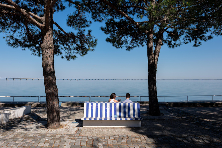 Lisboa: Tuk Tuk Tour pela cidade moderna