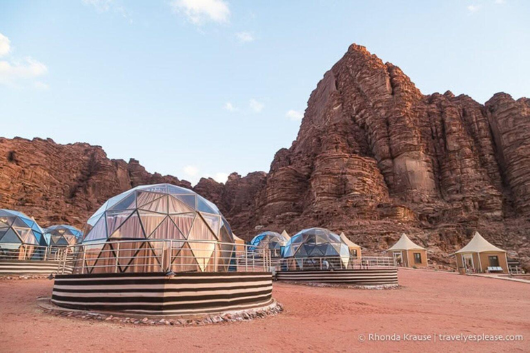 Wadi Rum: Solo Travelers Desert Adventure with Dinner