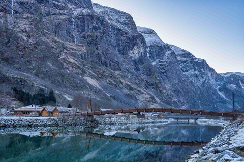Bergen: Stegastein, Viking Village, Flåm & Nærøyfjord Cruise