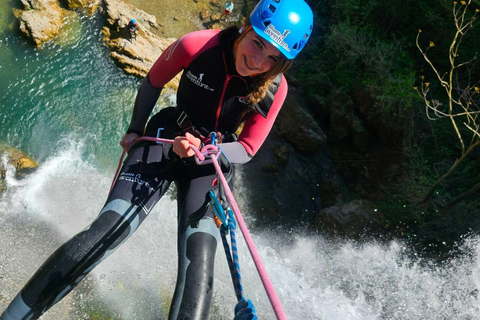 Anna : canyoning à Gorgo de la escalera