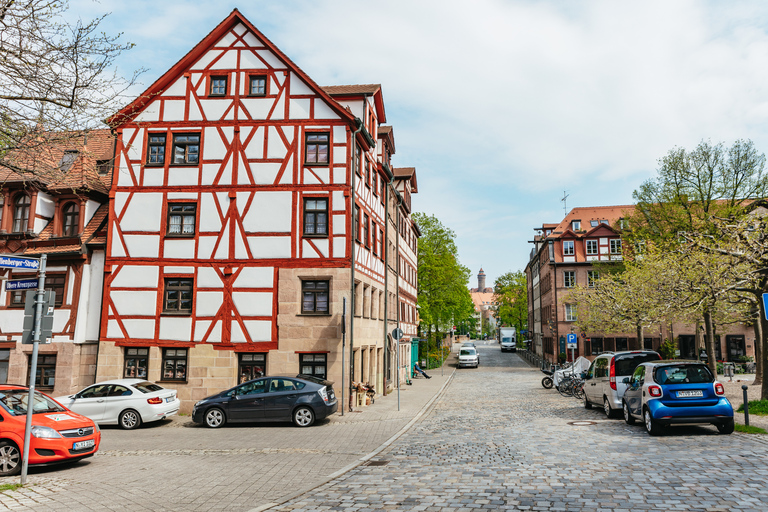 Nuremberg: tour de la ciudad con el tren BimmelbahnNúremberg: tour de la ciudad durante el mercado de Navidad