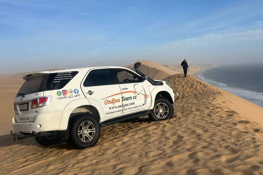 Sandwich Harbour & Dünenfahrt mit dem Geländewagen. Foto: GetYourGuide