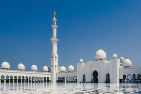 从阿布扎比出发的谢赫扎耶德大清真寺全天旅行