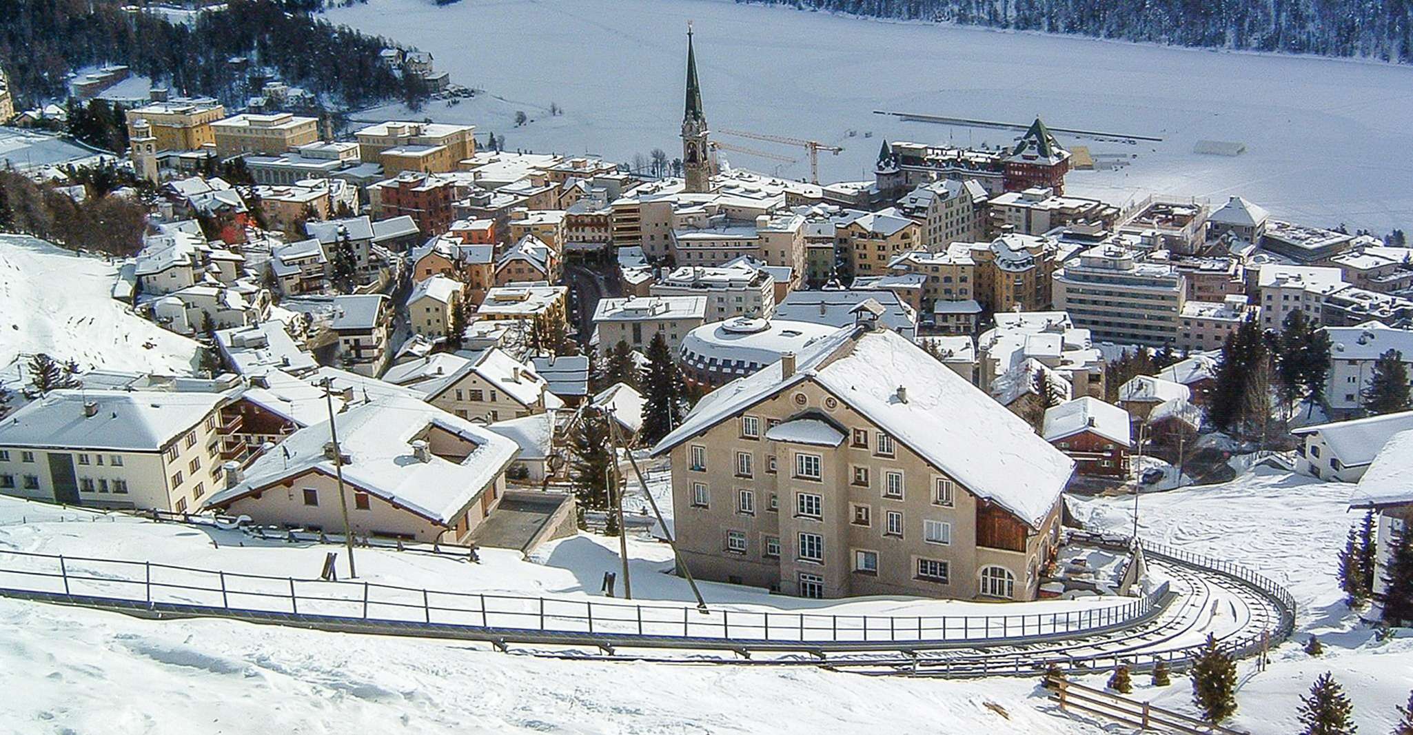 Da Milan, Lake Como Cruise, St. Moritz e Bernina Red Train - Housity