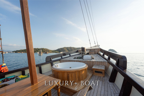 Labuan Bajo: 5-Day Komodo to Gili Trawangan Whale Shark Tour Standart Boat | Sharing Deck | No WHALE SHARK