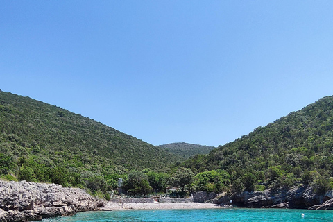 Visite privée de 7 heures Perast, la baie de Kotor et la grotte bleue, pause déjeuner