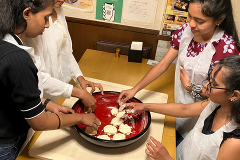 Nara: Udon and Tempura Cooking Class with Tasting うどん