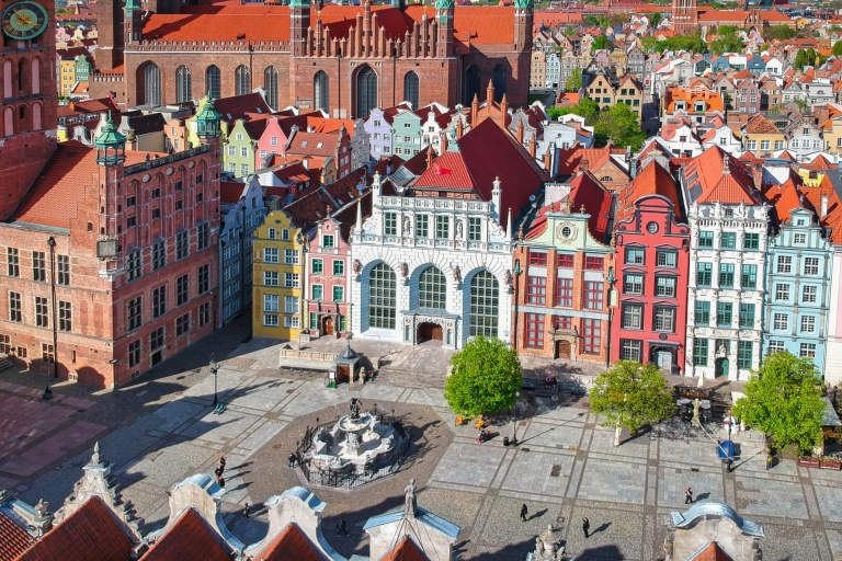 Visite privée de la Cour d'Artus et de la vieille ville de Gdansk avec billets2 heures : Visite guidée privée de la vieille ville et de la cour d'Artus