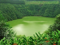 Excursiones en tierra al cráter del volcán y al lago de setas - Housity