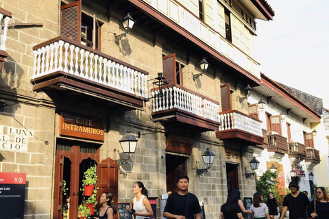 Manila Bike Adventure &amp; Modern Makati Discovery Tour