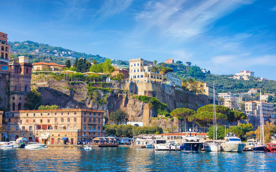 Depuis Rome : Excursion d&#039;une journée à Pompéi, sur la côte amalfitaine et à Sorrente