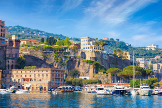 From Rome: Pompeii, Amalfi Coast, and Sorrento Day Trip