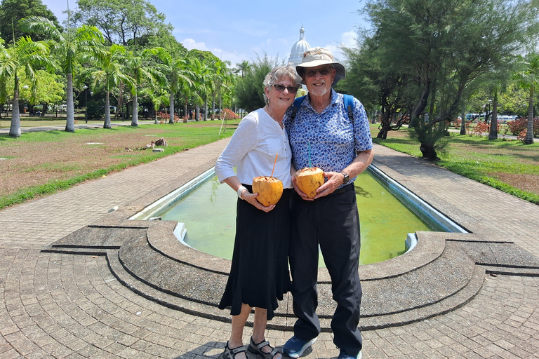 Colombo: Heritage and Culture Tour by Tuk Tuk