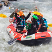 Depuis Sarajevo : Aventure en rafting sur la Neretva avec repas