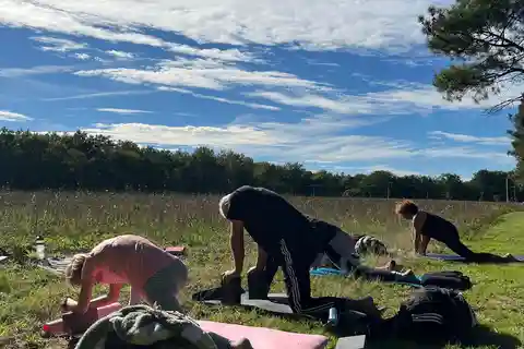 In Gironde: Yoga, walk, and brunch in nature—for all levels
