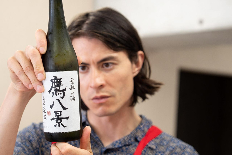 Fête à la maison à Osaka : cuisine, culture et découverte du saké