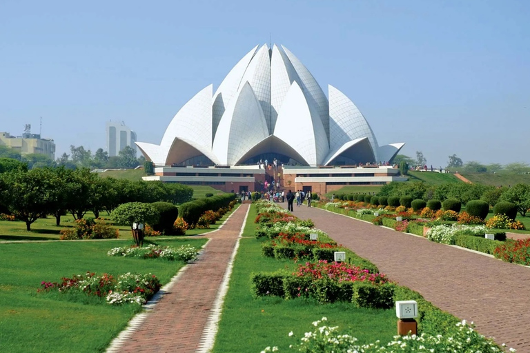 Delhi: Old and New Delhi Private Sightseeing TourTour with Transportation, Driver and Tour Guide