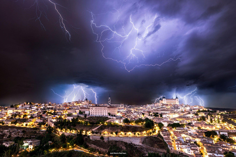 Toledo Ghost Tour: haunted houses and strange events Toledo Ghost Tour: haunted houses and strange occurrences