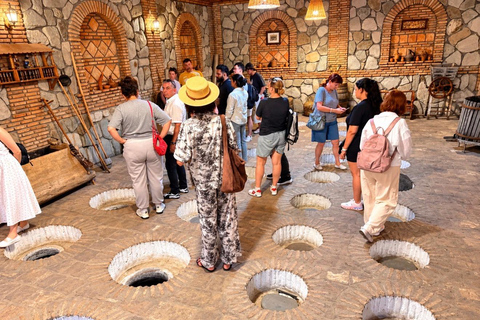 Tbilisi: Kakheti Culture, Sighnaghi & Bodbe Day Tour
