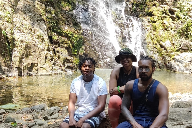 Geführte Tour zu den Wasserfällen von Filipina in Sora