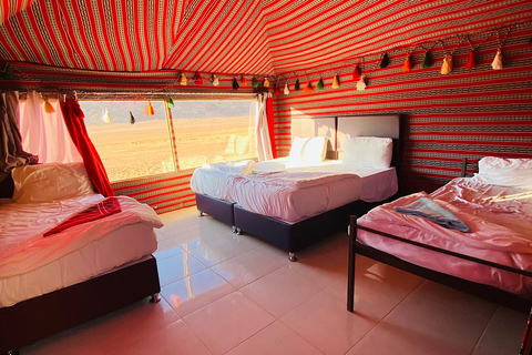 Wadi Rum: jeep tour, bed, breakfast and dinnerWadi Rum: 5hr desert tour, bed, breakfast and dinner