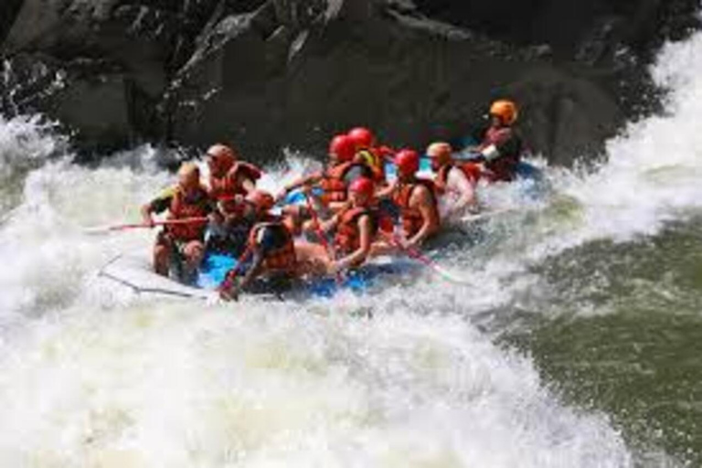 Nairobi:Sagana River White Water Rafting Day Trip with Lunch