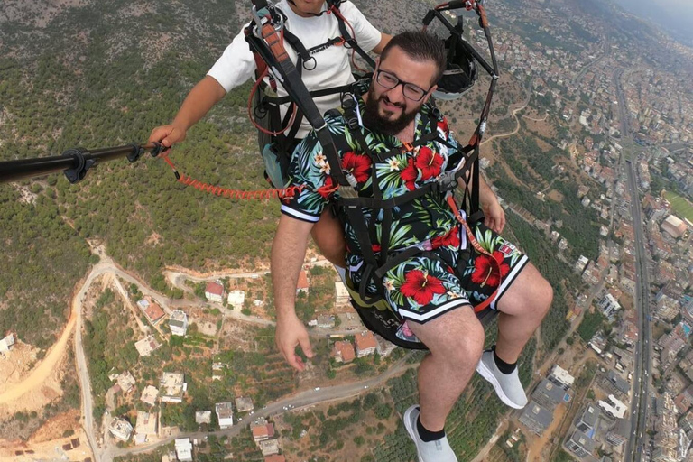 Alanya: Experiência de parapente em tandem e vídeo de vooAlanya: Experiência de parapente com traslado