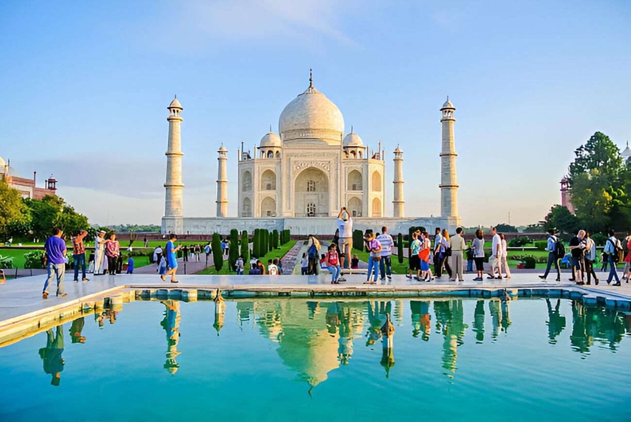 Ab Delhi: Private Tagestour zum Taj Mahal und Roten Fort