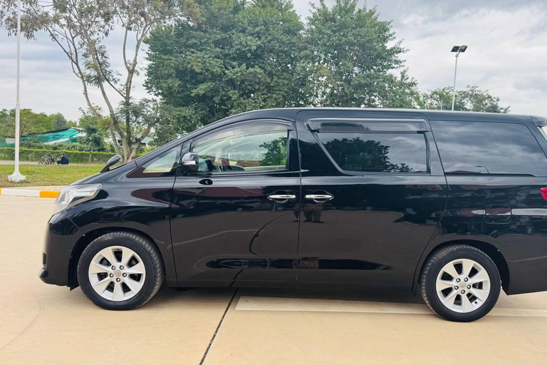 From Phnom Penh: 2-Day Angkor Wat Sunrise Tour with Guide