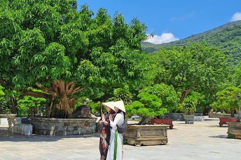 Da Nang: Lady Buddha, Affenberg und Am Phu Höhle Tour