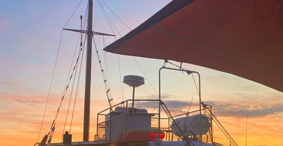 Abendliche Bootsfahrt nach Krk: Entdecke das Nachtleben und die Kultur Abendliche Bootsfahrt nach Krk: Entdecke das Nachtleben und die Kultur