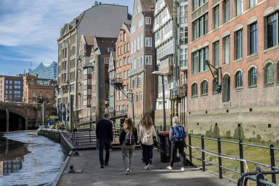 Hamburg Altstadt zu Fuß - Die Führung mit Herz. Foto: GetYourGuide