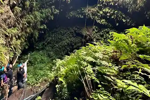 L'ALTO DI ISABELA Rappel Vulcano Triplets
