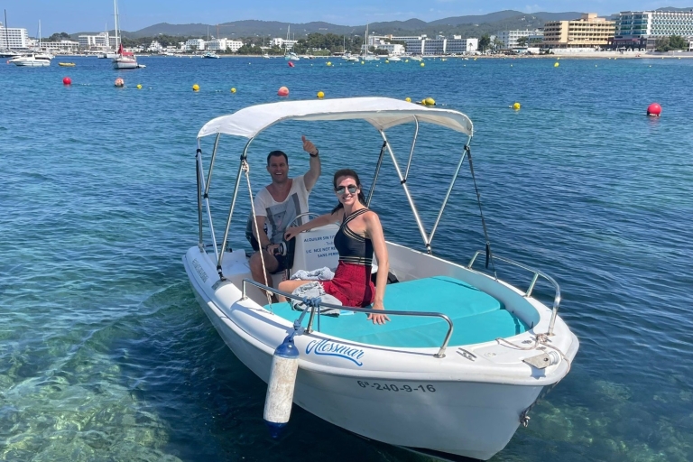 Descubre las playas de Ibiza en un barco sin licencia 8H