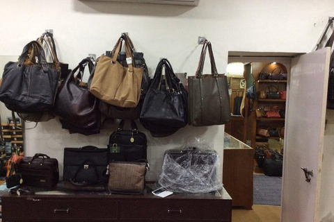Exclusive Agra Leather & jewellery Boutique Tour Agra: Famous Leather Workshop Tour