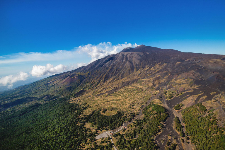 Excursión privada en helicóptero de 30 min por el Etna desde Fiumefreddo