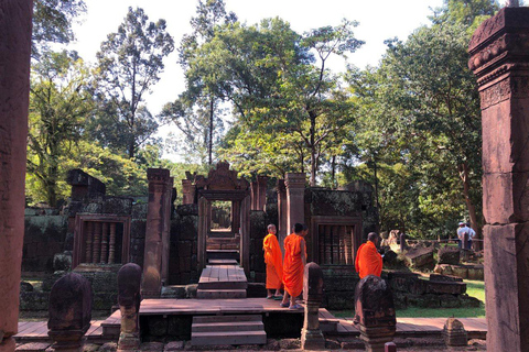 3-Day Exploring Angkor Wat & Siem Reap Highlights Tour.