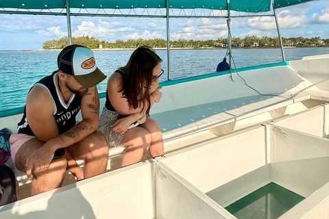 Blue Bay Marine Park: Guided Snorkeling with Video Souvenirs and Snack