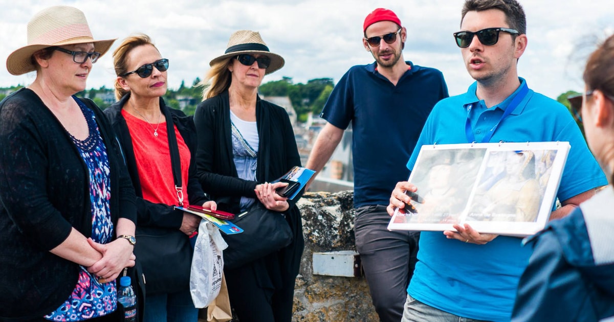 Au départ de Paris Visite en petit groupe des châteaux de la Loire d