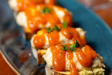 Lisbon: New Year’s Eve Dinner at Taverna das Marias