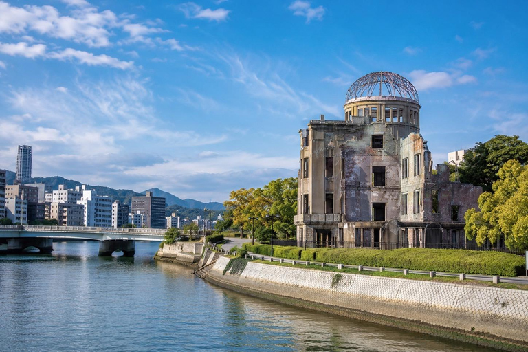 Hiroshima: City & Miyajima Island Tour with Ferry & Hike