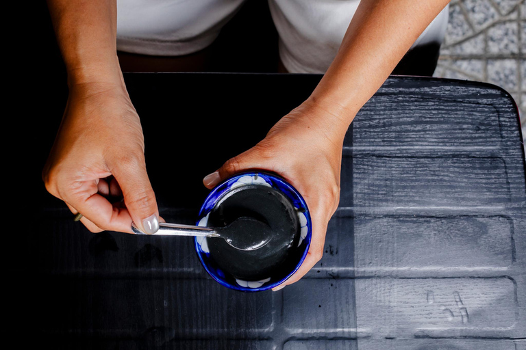 Hoi An Bites Food Tour with 15+ Tastings