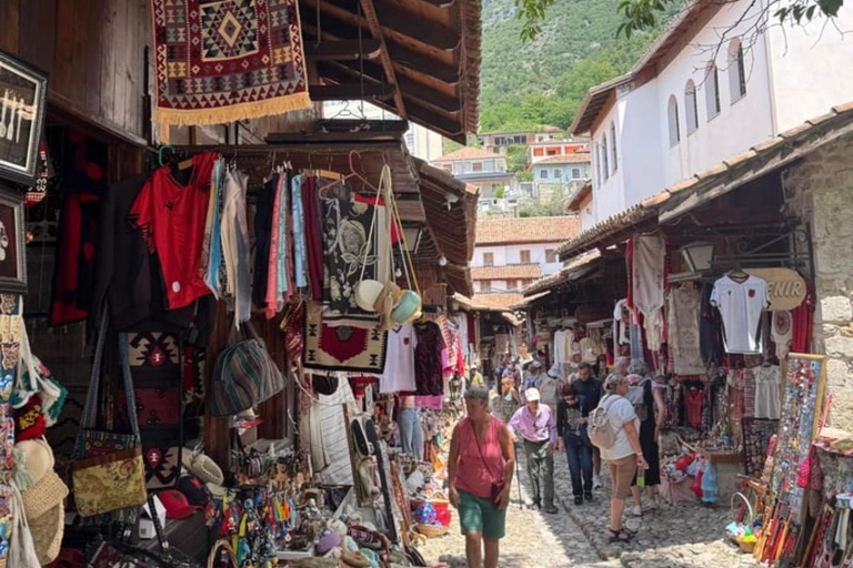 From Durrës/Golem: Kruja Castle, Bazaar & Tirana City Tour