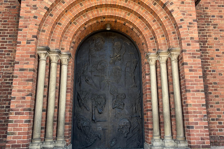 Enjoyable tour of Roskilde, Viking ships and Cathedral